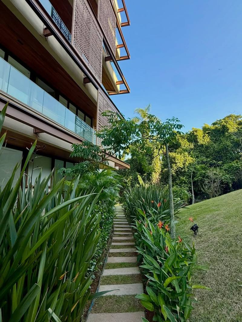 Terraços com Mata Atlântica