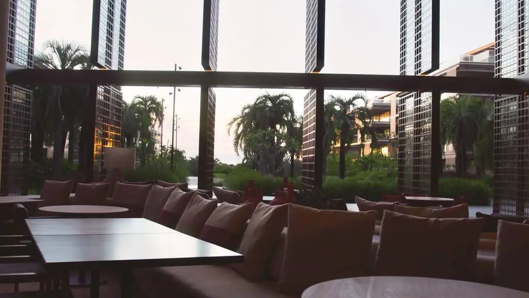 Restaurante entardecer